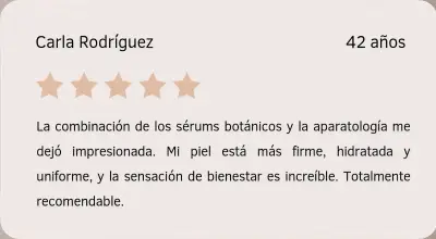 Tarjeta con reseña de Carla Rodríguez sobre su experiencia con Vegan Glow Facial en Depidi.
